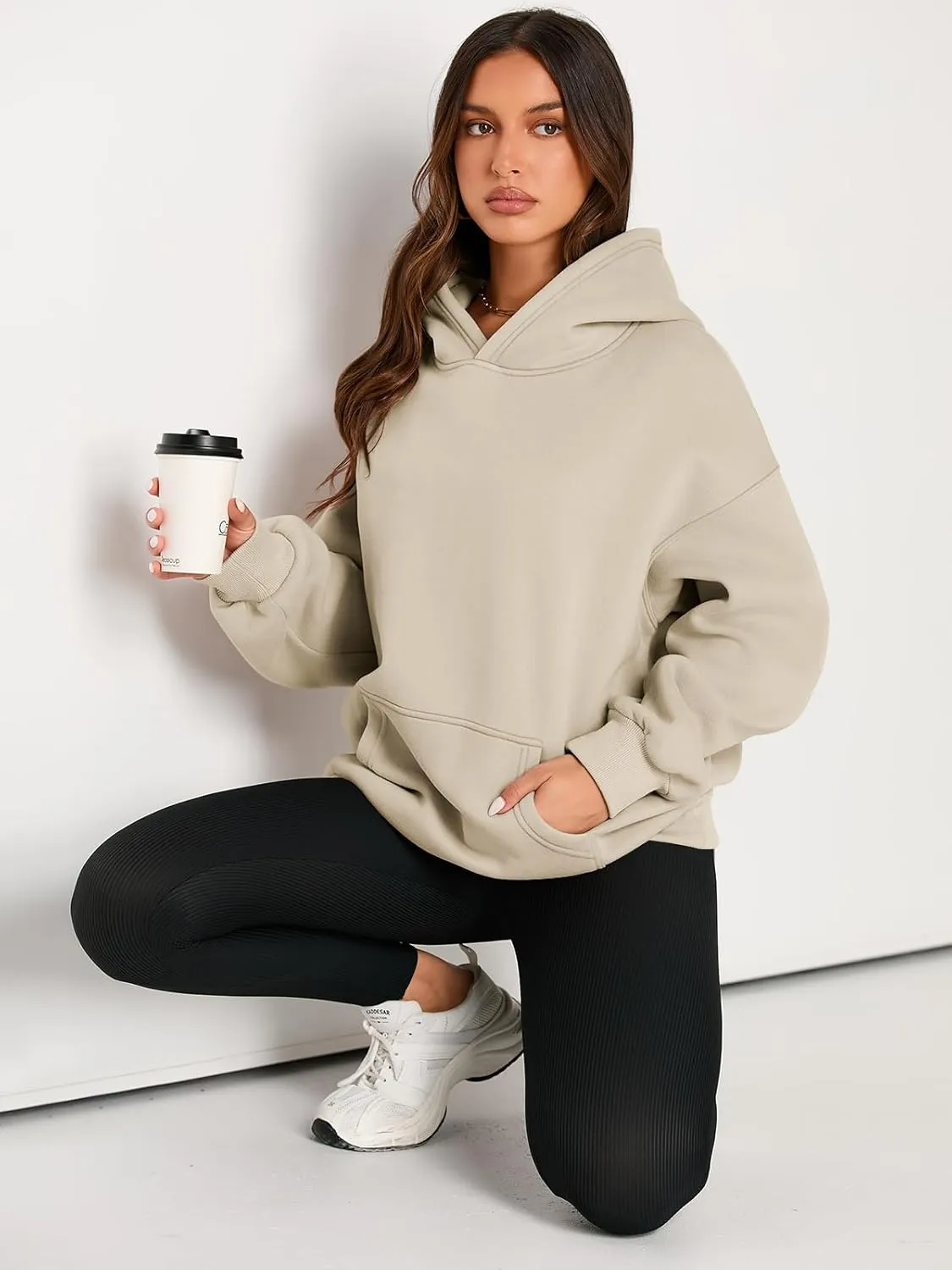 EFAN Womens Hoodies Oversized Sweatshirts Pullover Fleece Sweaters Long Sleeve Winter Fall Outfits Fashion Y2k Clothes