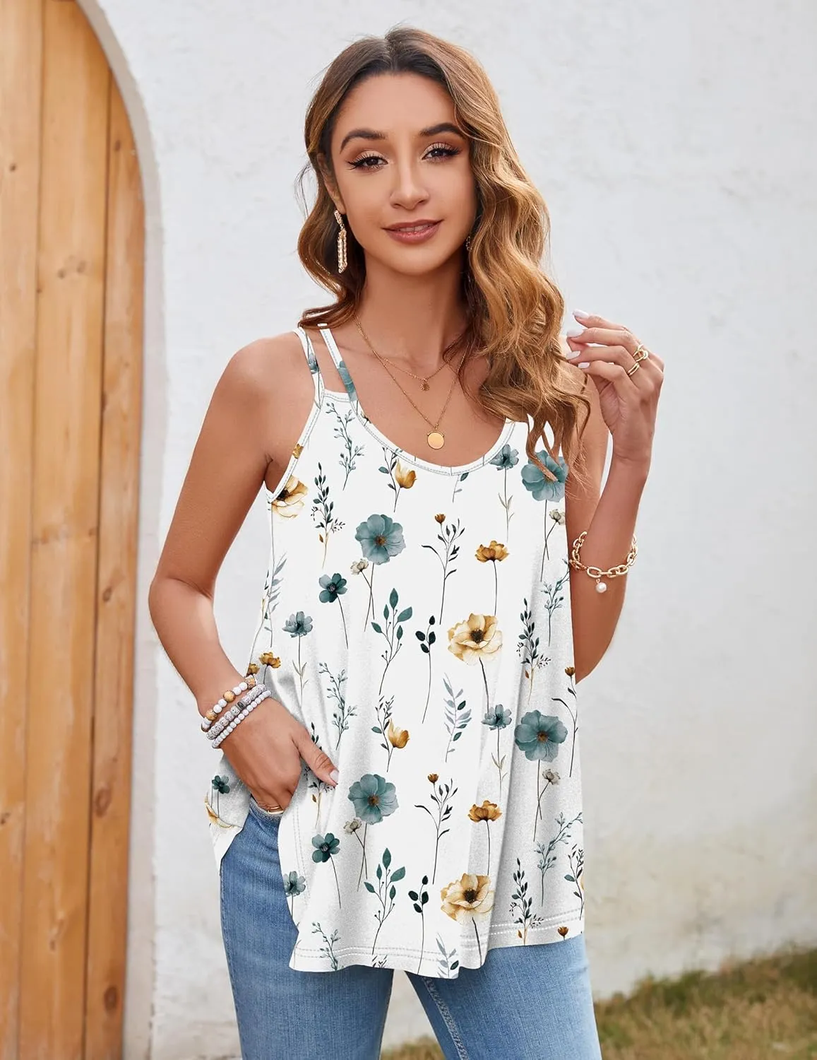 Zeagoo Women Flowy Tank Tops Casual Summer Tops Sexy Tank Tops Spaghetti Strap V Neck Sleeveless Tunic Camisoles Dusty Pink